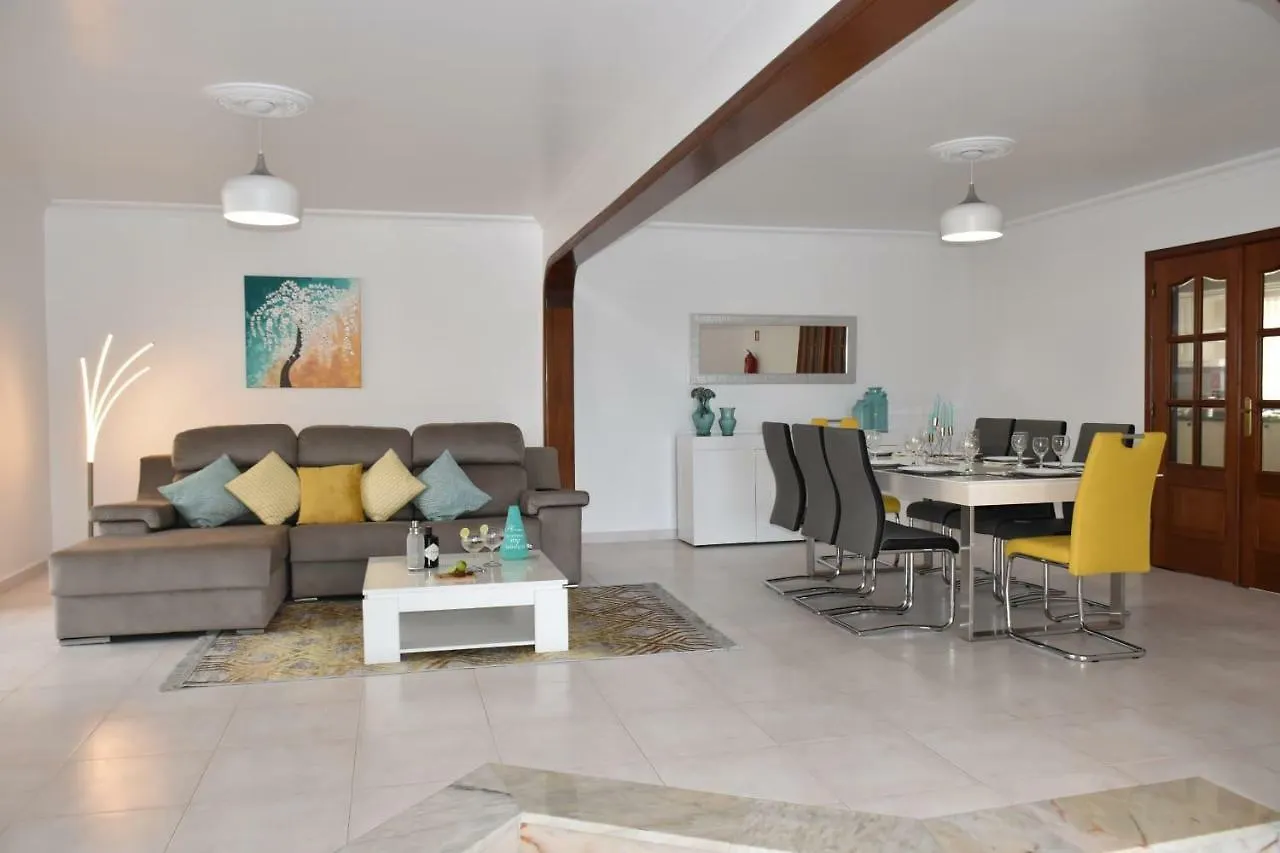 Vila Mansion Almond - Sea, Sun And A Charming Refuge! Paul do Mar  Paul do Mar (Madeira)