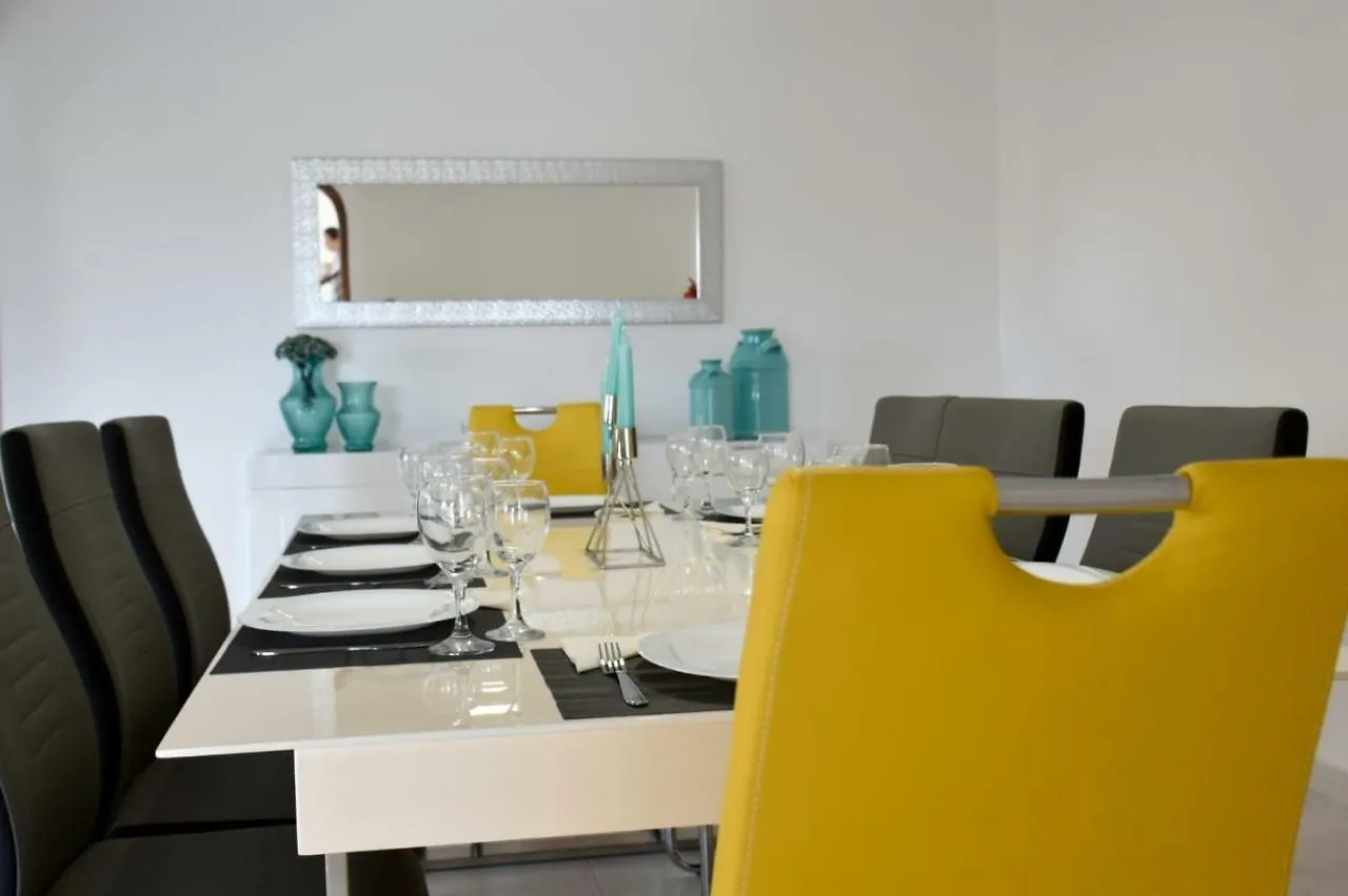 Mansion Almond - Sea, Sun And A Charming Refuge! Villa Paul do Mar  0*, Paul do Mar (Madeira) Portugal