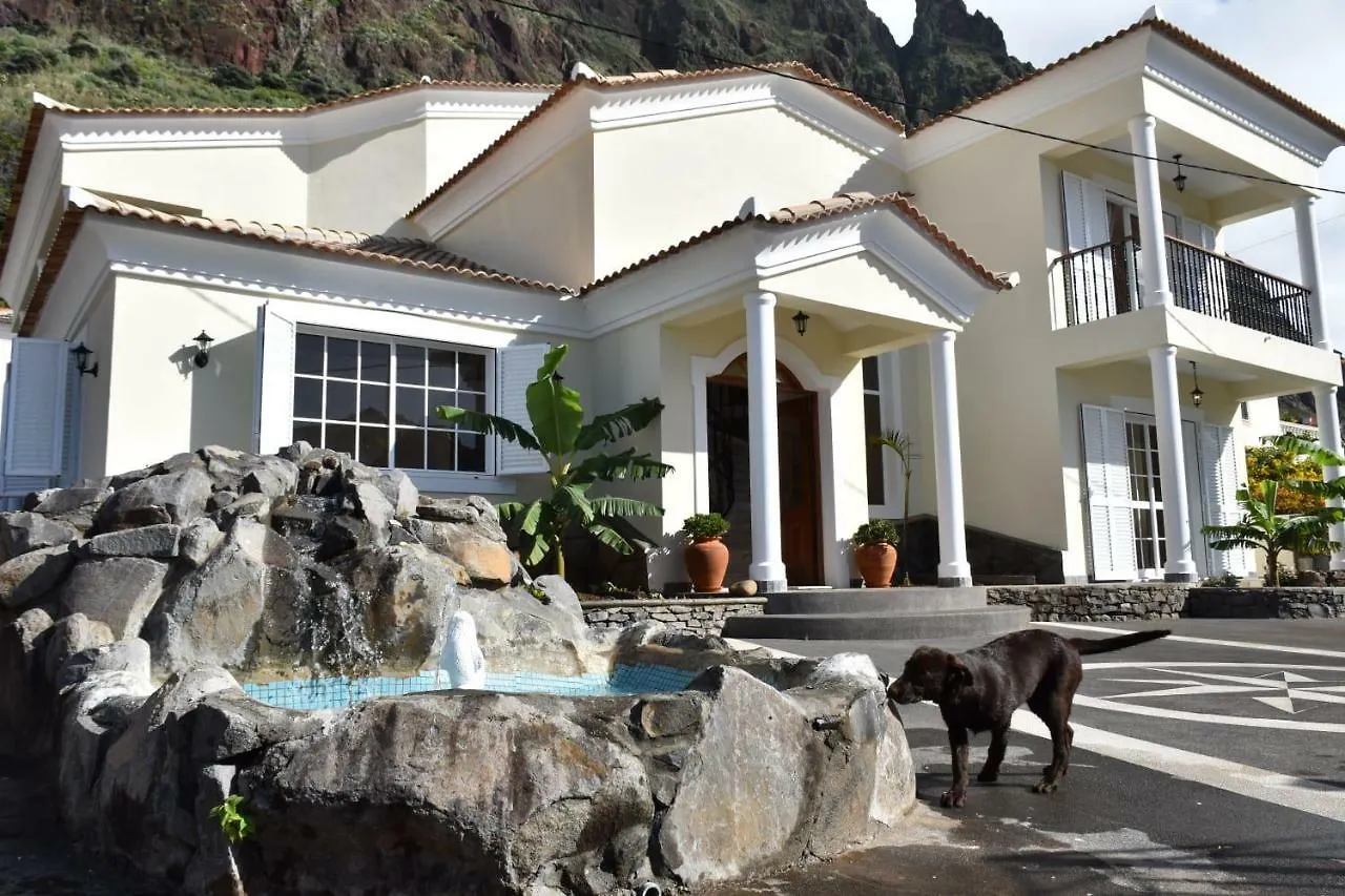 Mansion Almond - Sea, Sun And A Charming Refuge! Villa Paul do Mar  Portugal