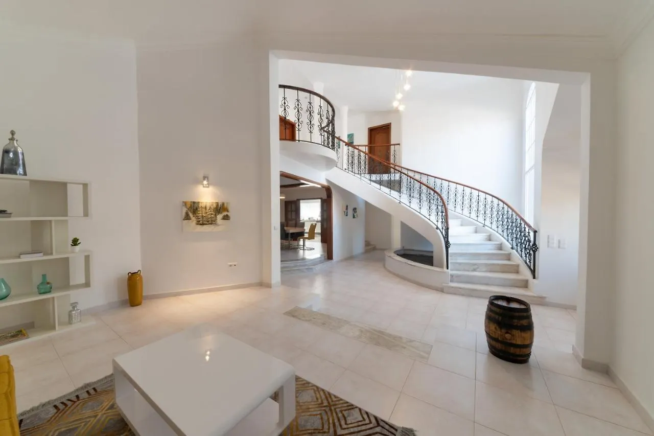 Mansion Almond - Sea, Sun And A Charming Refuge! Villa Paul do Mar  0*, Paul do Mar (Madeira) Portugal