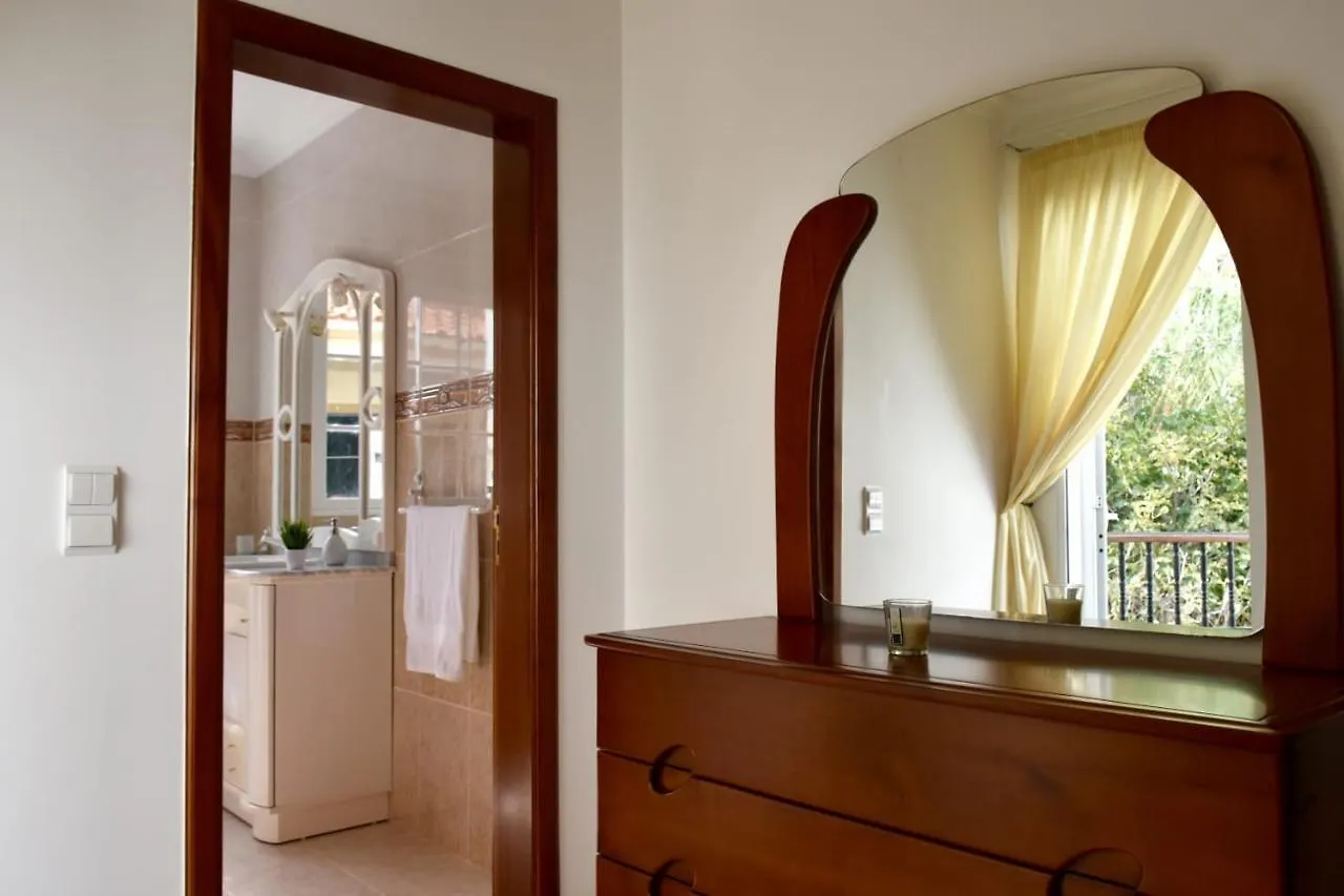Mansion Almond - Sea, Sun And A Charming Refuge! Villa Paul do Mar   Paul do Mar (Madeira)